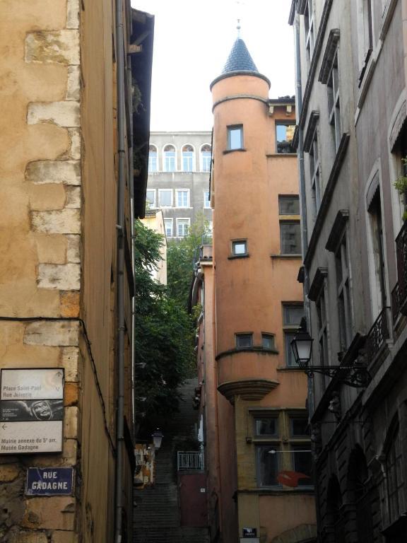 Loge Saint Jean Lägenhet Lyon Exteriör bild